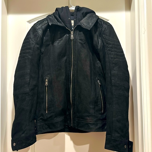 Wilsons Leather Other - Men’s Black Leather jacket w/ removable hoodie, L